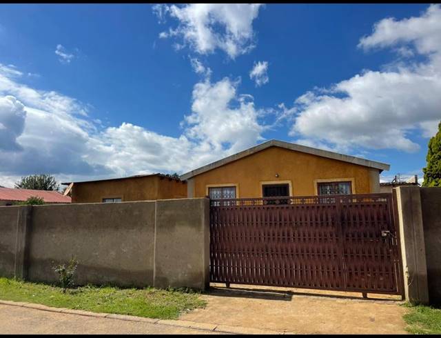 6 BEDROOM HOUSE FOR SALE IN KANANA PARK